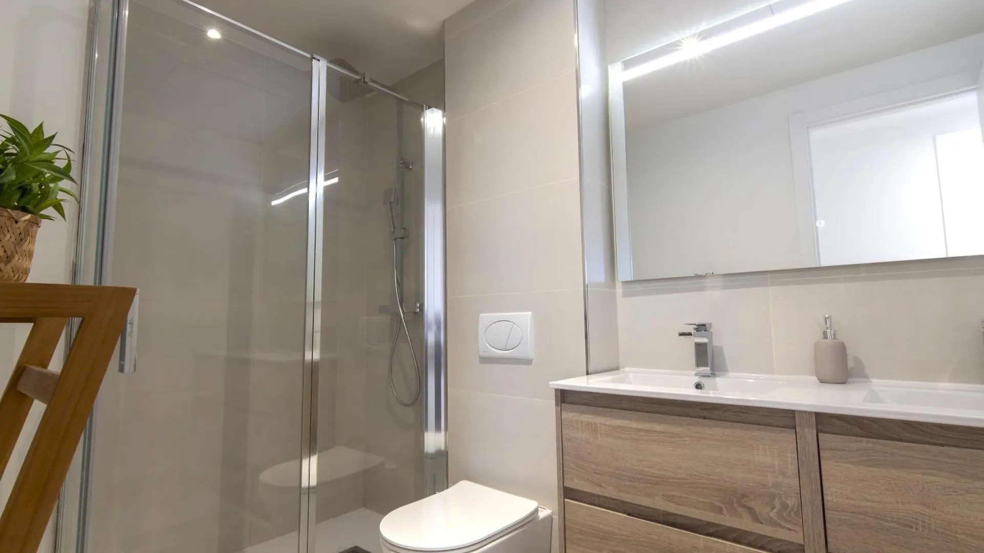 Mara'S Apartments Higueron West - Garden Suite - Like A House Fuengirola